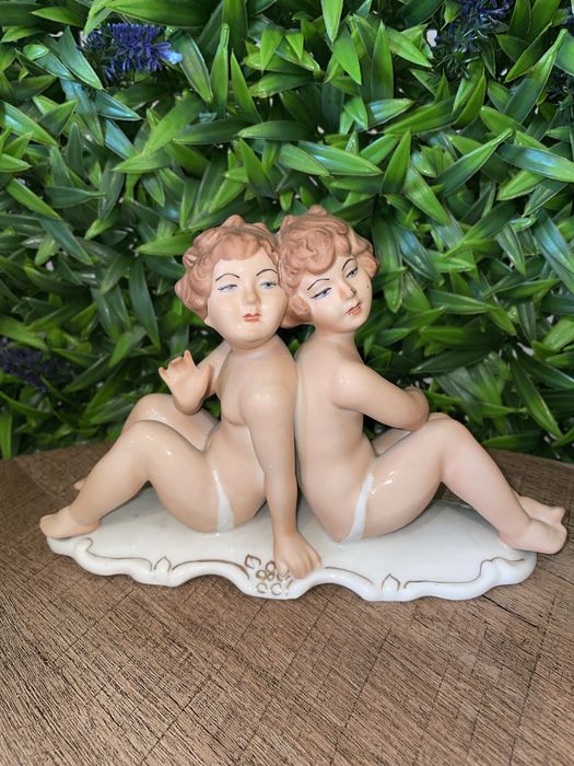 Gemene Curtea de Arges