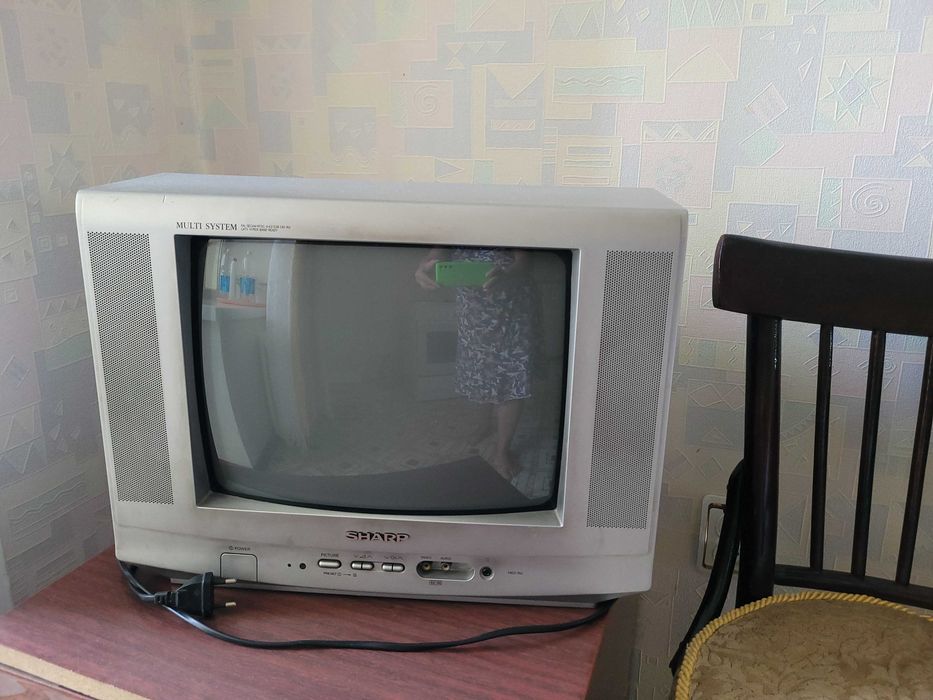 Телевизор диагональ 2 шт