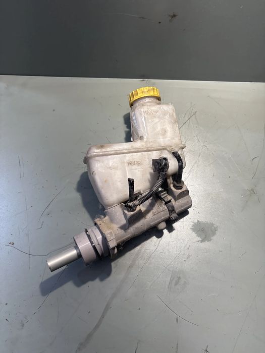 Vas lichid frana Fiat Stilo 2002 1.6 MT (103 hp)