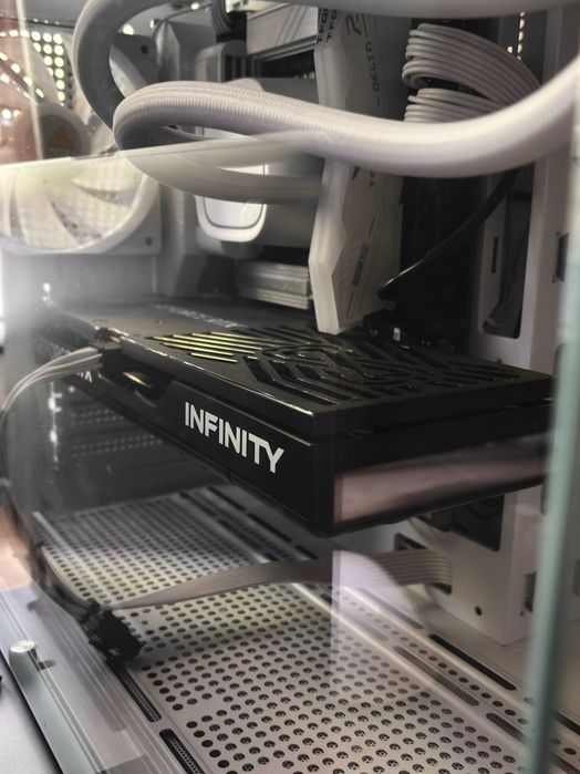 Palit - 16GB GeForce RTX5060Ti INFINITY 3 GDDR7 128bit 3-DP HDMI