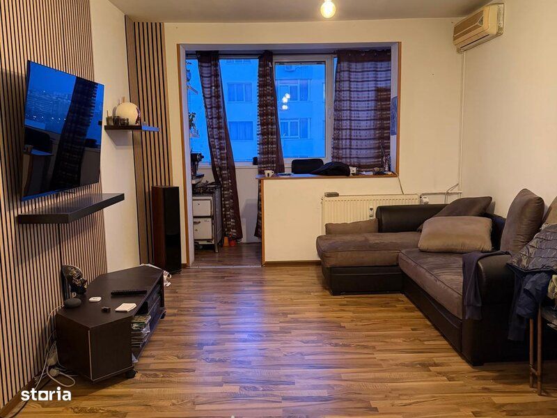 Baba Novac-langa parcul IOR