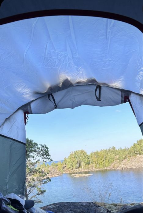 Палатка для походов