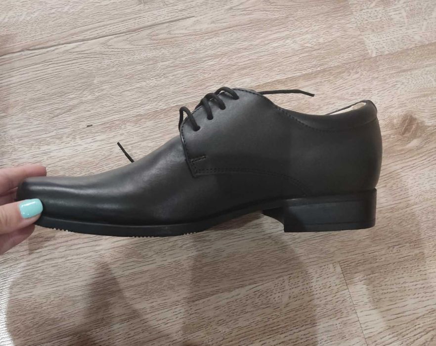 Официални обувки от естествена кожа