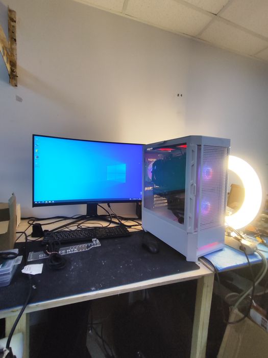 Продам i7 9700  Thunderbolt 240Hz 27
