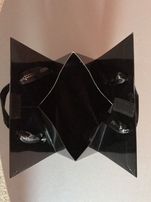 Гривна-Roccobarocco