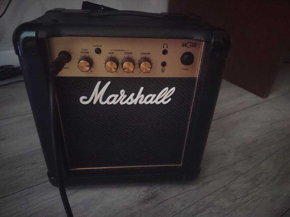 комбоусилитель Marshall mg10