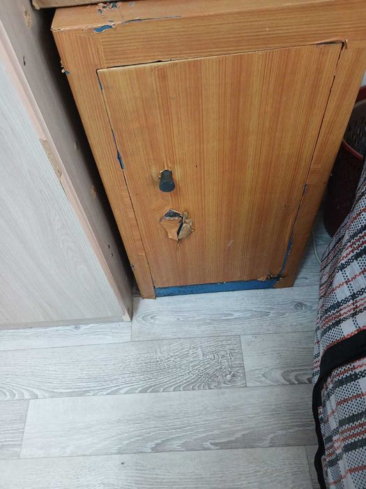 продам столь офисный