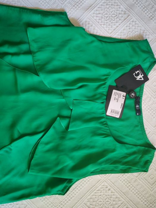 Bluza fără maneci mărimea 40,noua cu eticheta