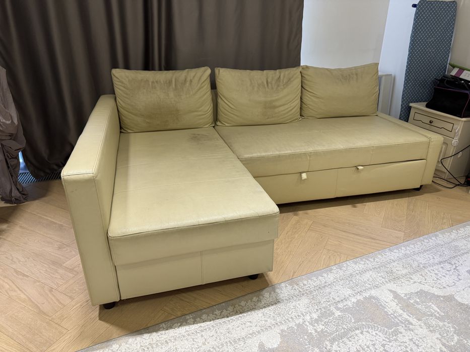 Диван ikea  в хорошем состоянии