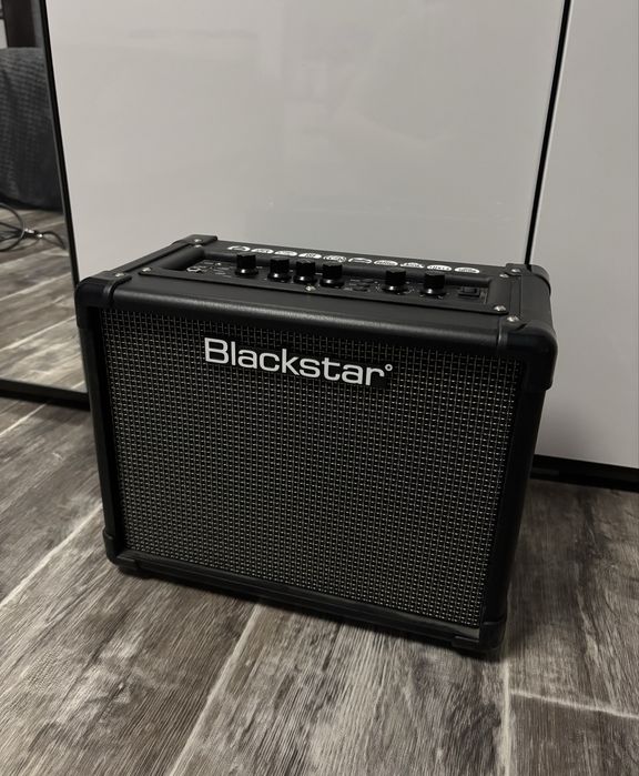 Комбоусилитель BlackStar