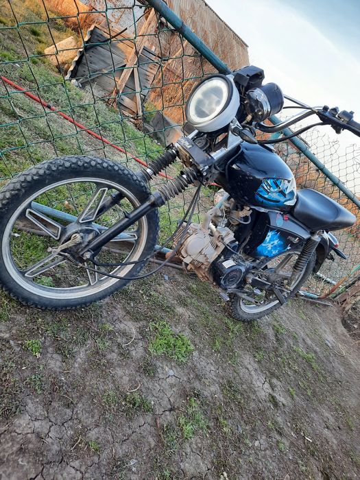 Продам мотоцикл альфа 125кубов