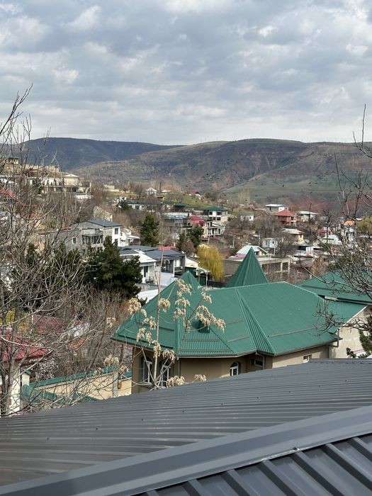 Дача сотилади Чорвок Бостонлик