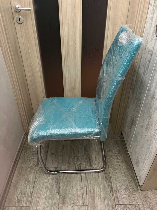 Конзолни Трапезни столове ,4 бр,