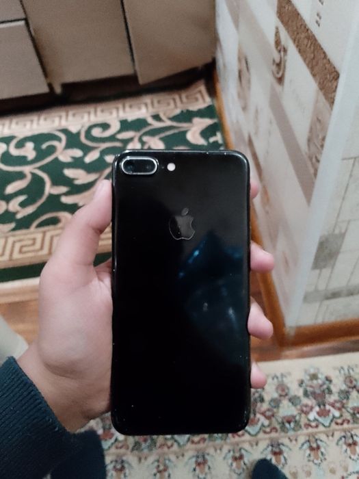 Iphone 7plus abmen ham qluraman pul xarl tezda aloqaga chiqurila.