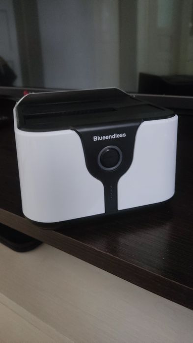 Док станция для чтения и клонирования hdd, ssd, sata 2.0, 3.0