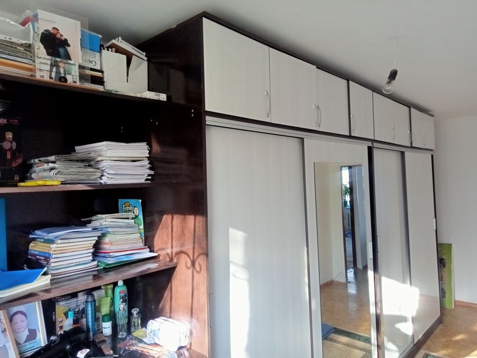 Мебель шкаф гарнетура