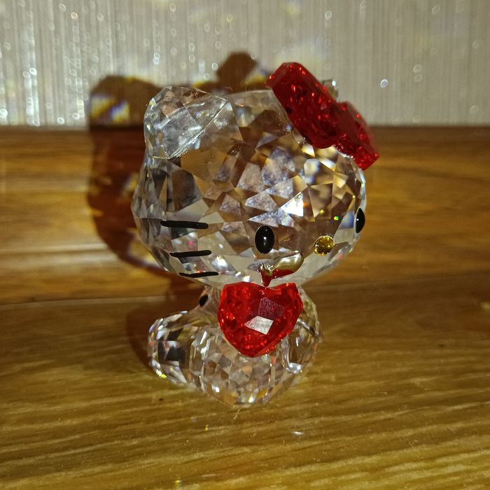 Хрустальная Hello Kitty/ SWAROVSKI