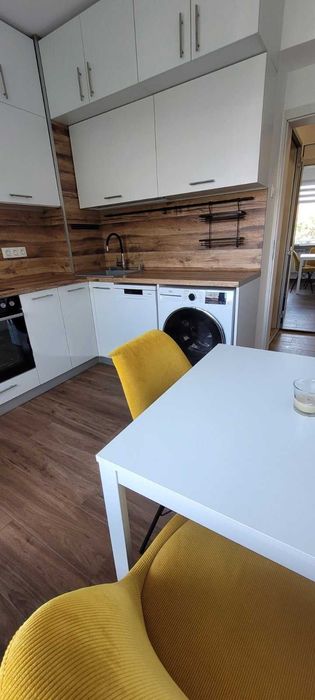 Дава се под наем Двустаен апартамент в София, Света Троица - 55 кв.м за 550 € - Снимка #1