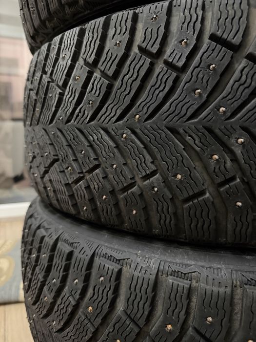 Michelin зима ( 215/55/17 )