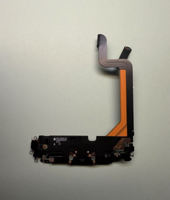Mufa incarcare iPhone 14 Pro Max