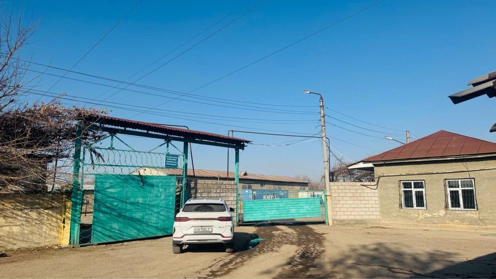 Склад база 3000м2 с ЖД веткой 2,2 Га Чирчик 30 мин от ташкента