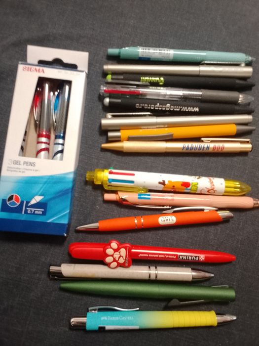 Pixuri noi metalice ,plastic , foarte multe modele și de calitate