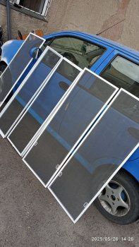 Москитная сетка на окно