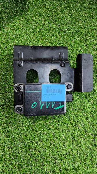 Радарный датчик Genesis G80 RG3 2020 перед. (б/у)