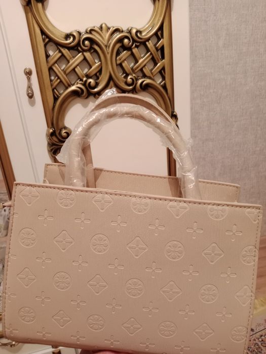 Жана сумка сатылады