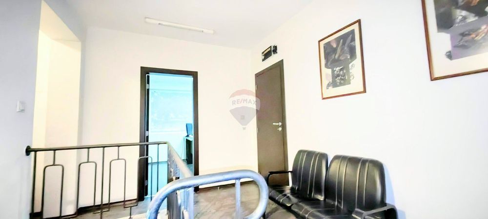 Офис за продажба Червен площад, гр.Варна ЙГ