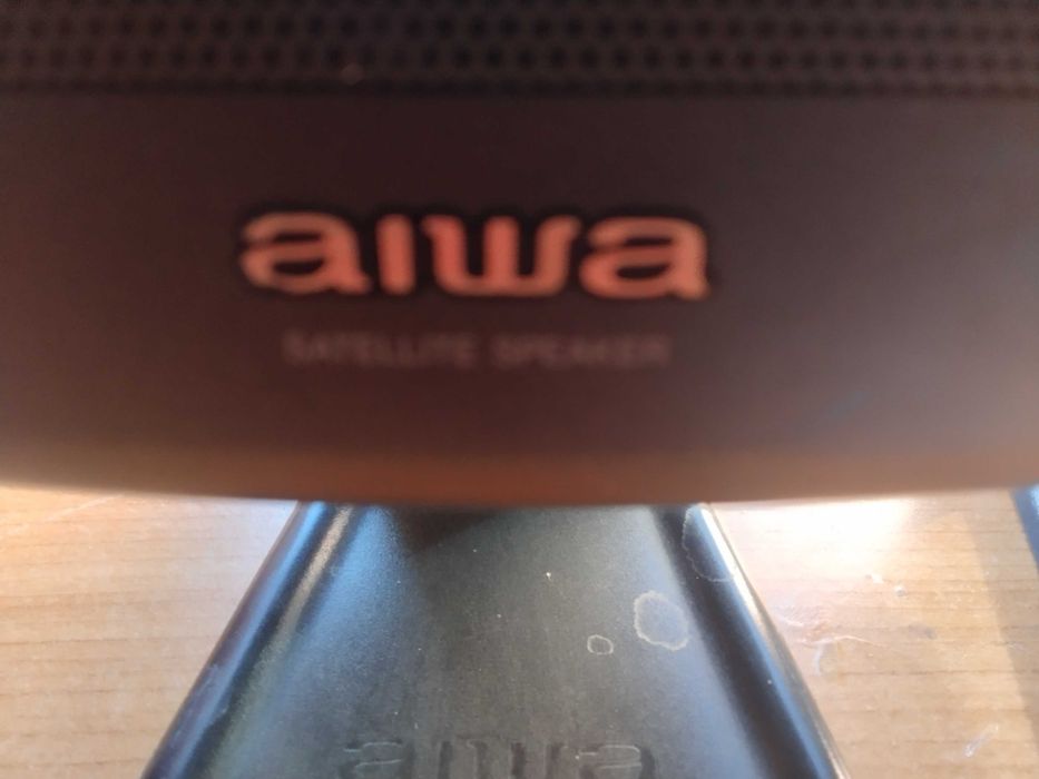 малки оригинални студиини тонколони AIWA 2x10w нов внос, перфектни