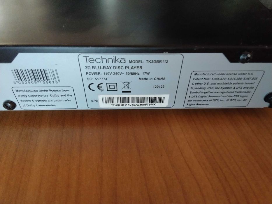 оригинален Блу Рей дивиди юесби плеър с дистанционо-Английски