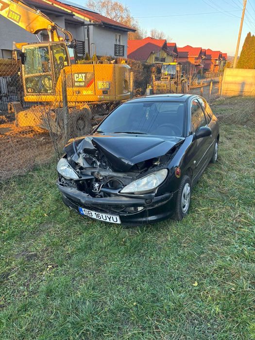 Peugeot 206 pentru dezmembrari