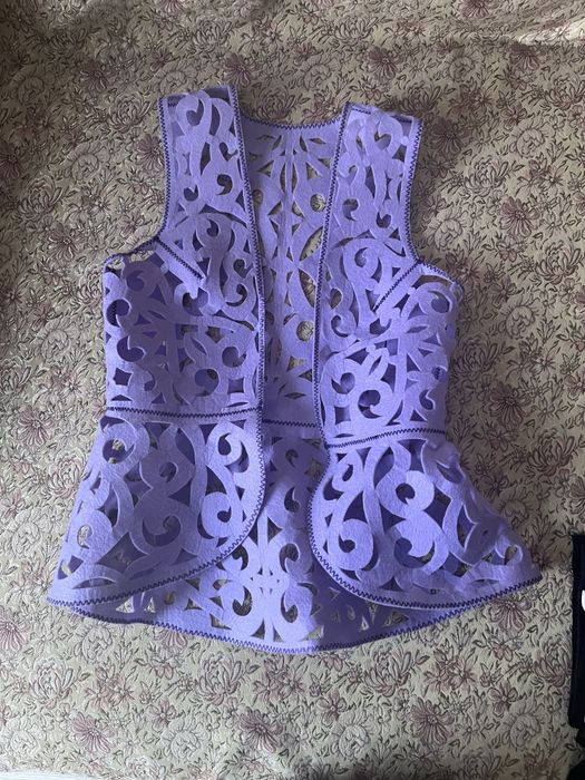 Жилетка в национальном стиле