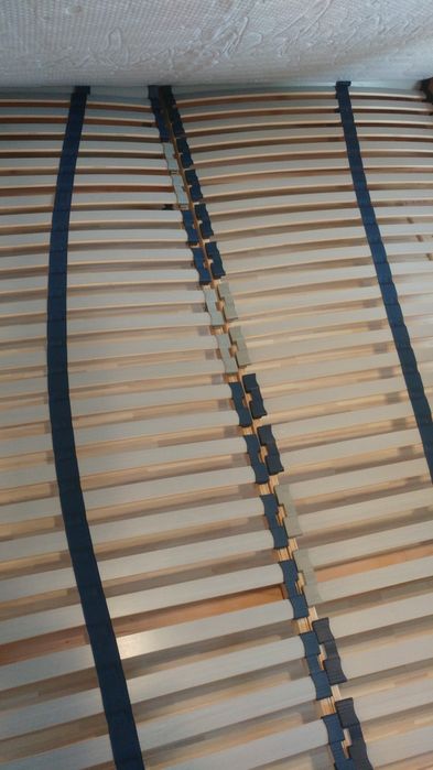 Vand dormitor complet !!! Culoare NATUR ! Pat 2 noptiere Dulap 2 uși