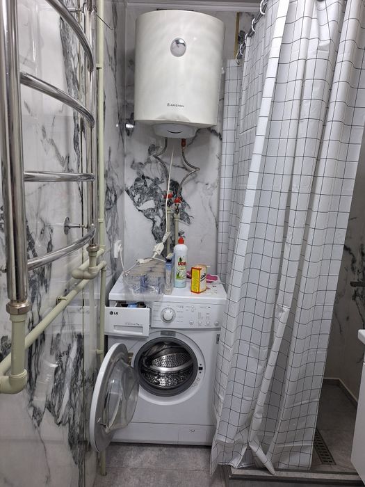 Продам стиральная машина автомат 5 кг.