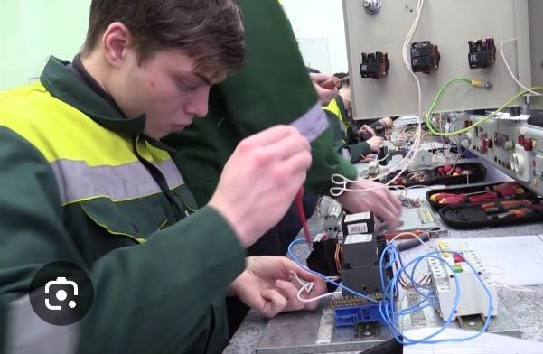 Оперативной выезд услуги электрика по Ташкенту 24/7 Радик.