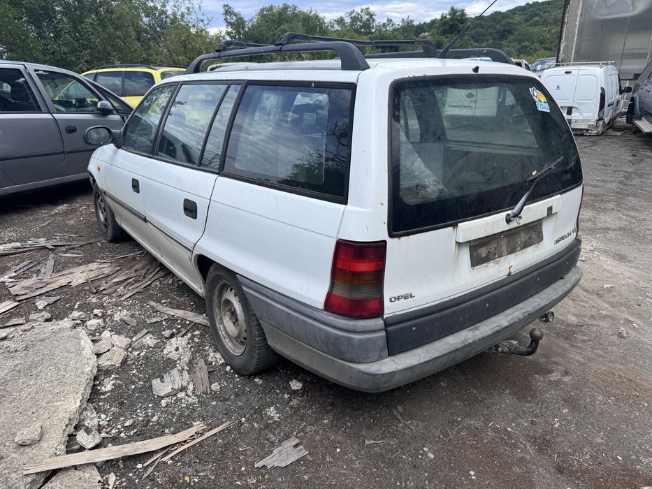 Opel Astra f 1.4i 16v 90hp На Части