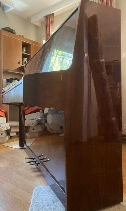 Pianina acustica Doina