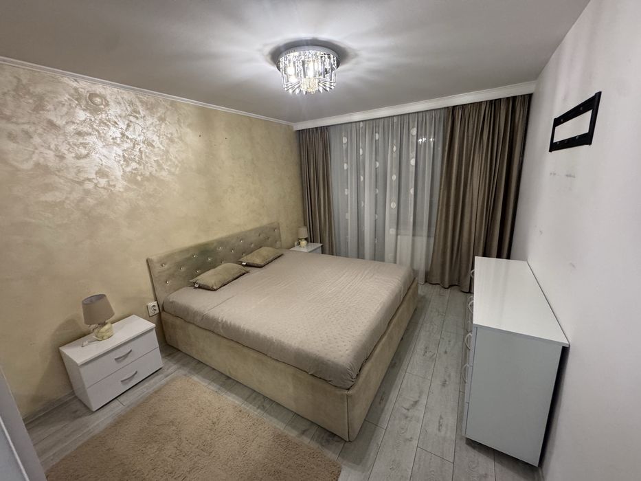 Inchiriez apartament 3 camere Grui