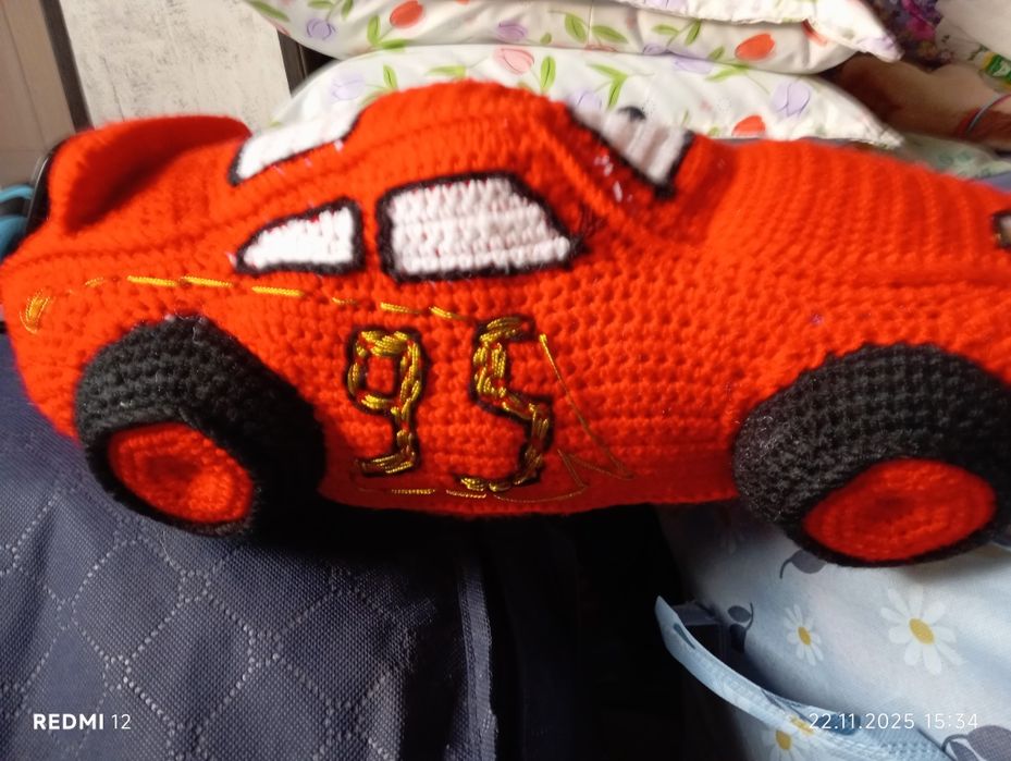 Продам машинку мягкая