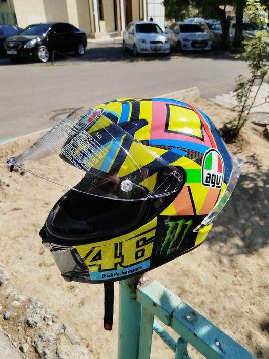 продам шлем AGV Pista