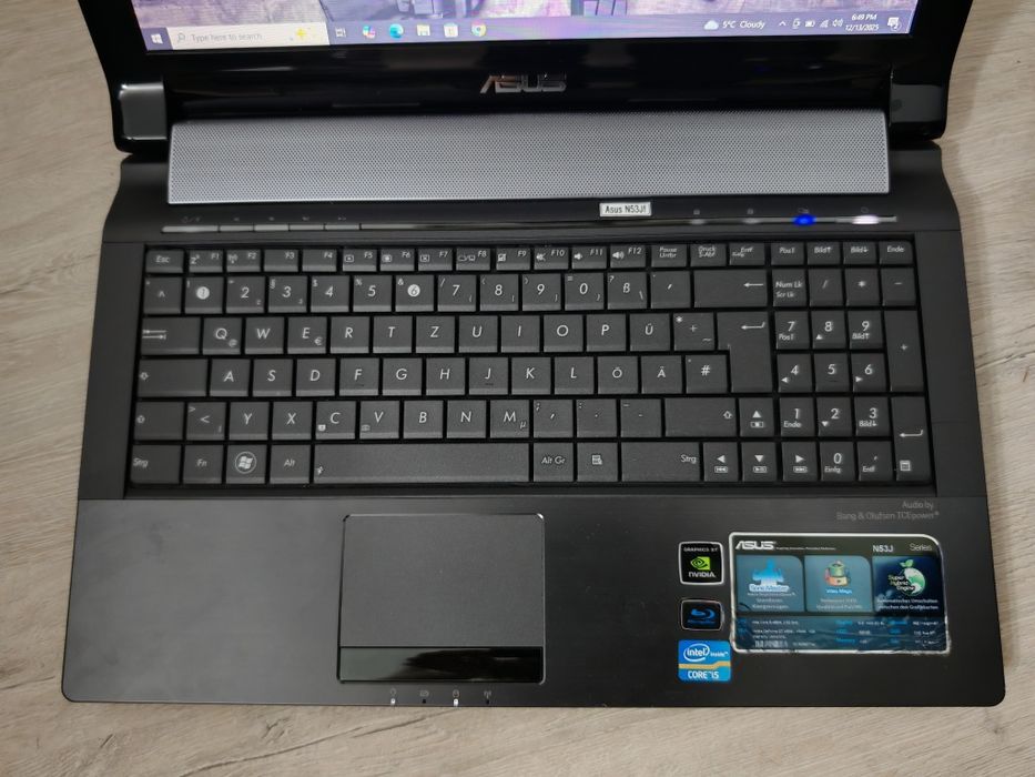 Laptop Asus N53J i5