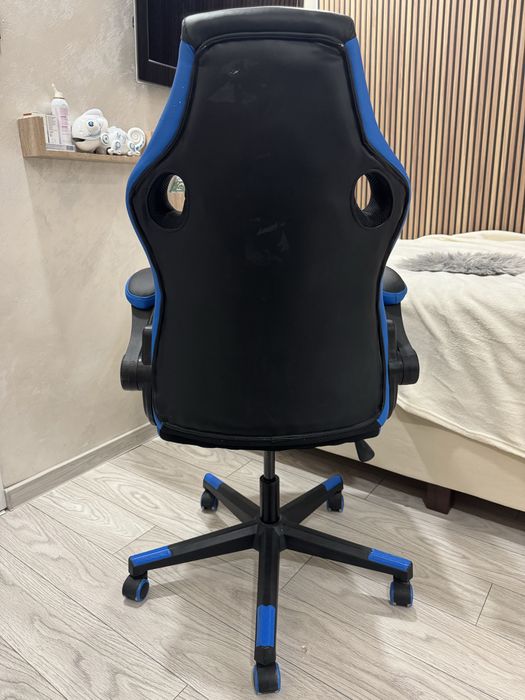 Стол геймърски ползван