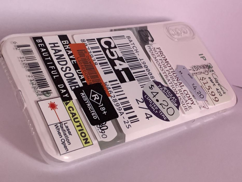 Vand huse de telefoane noi in stare buna