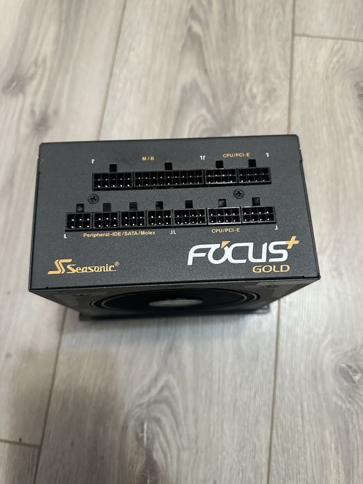 Vand Seasonic Focus, 80+ Gold, 650W