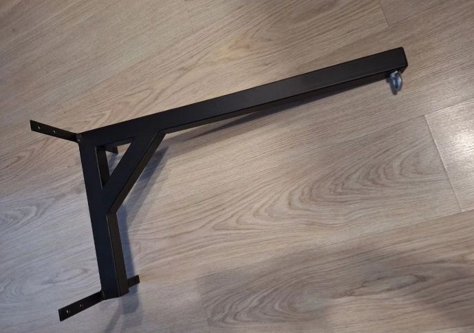 Кронштейн для боксерской груши