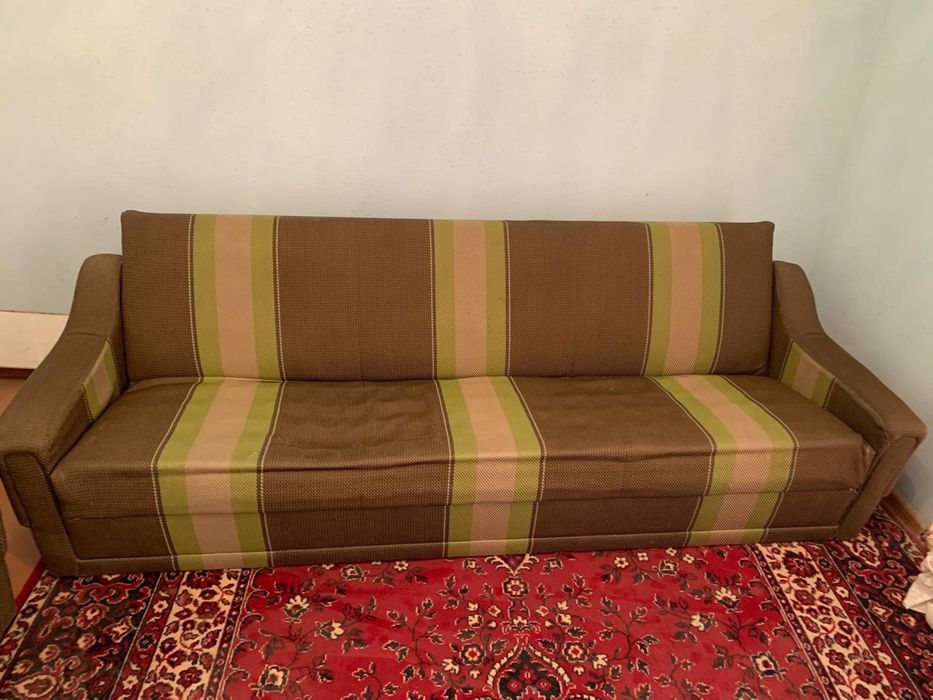Диван кресло в хорошом состоянии