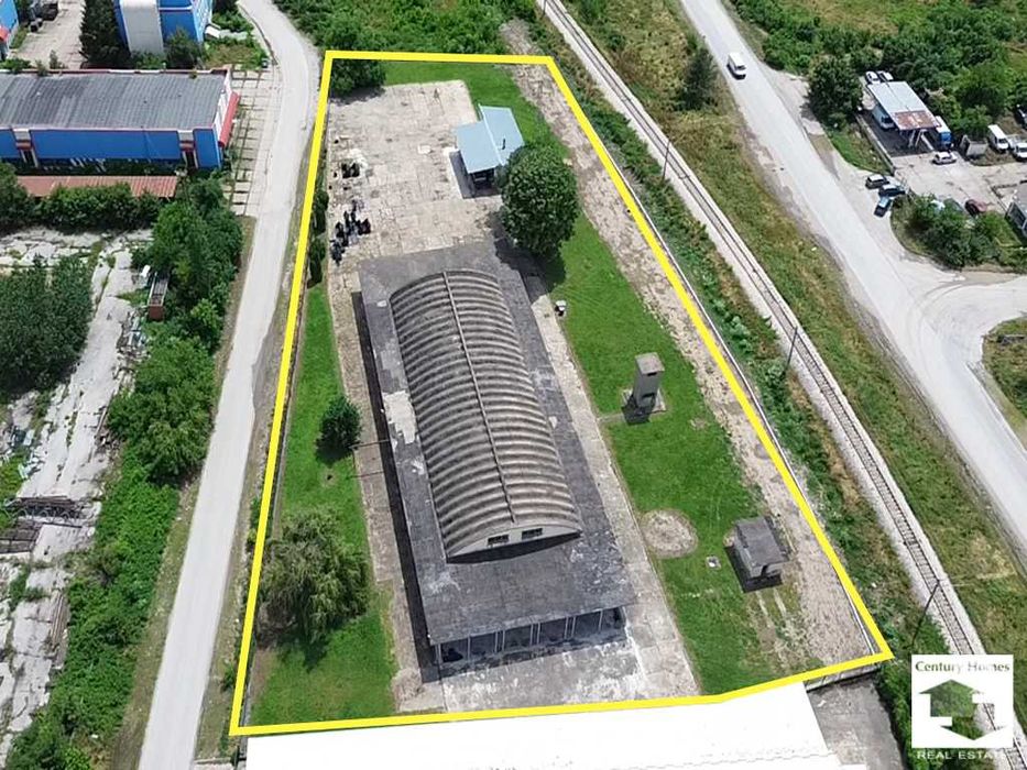 145324 Промишлен имот с хале, офис и кантар в гр. Полски Тръмбеш