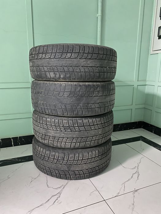 Зимние шины Triangle 225/60 R16